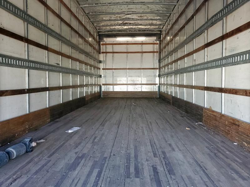 2019 International 4300 box Truck