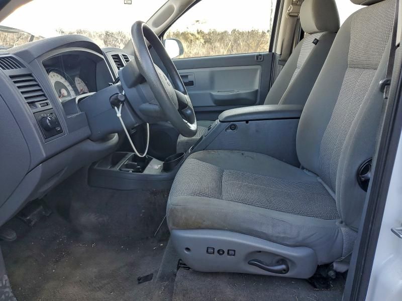 2007 Dodge Dakota Quattro