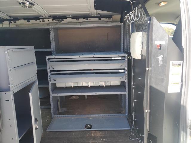 2013 Chevrolet Express G2500 Delivery Van