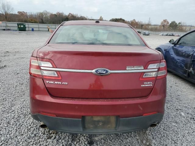 2013 Ford Taurus sel
