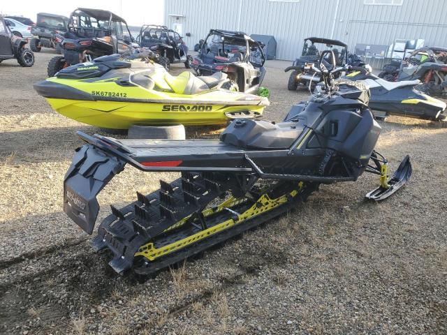 2017 Skidoo Summit X 850 E-TEC