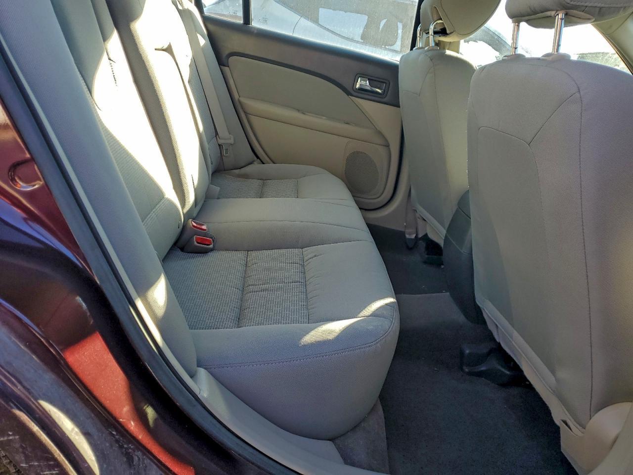 2012 Ford Fusion s