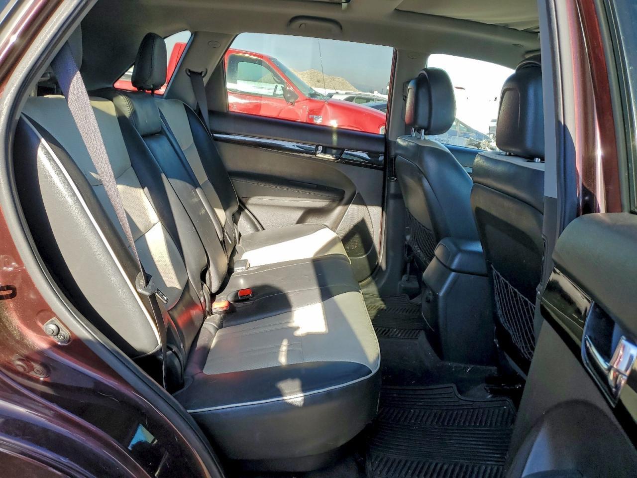2012 KIA Sorento sx
