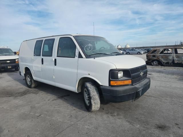 2013 Chevrolet Express G2500 Utility / Service van