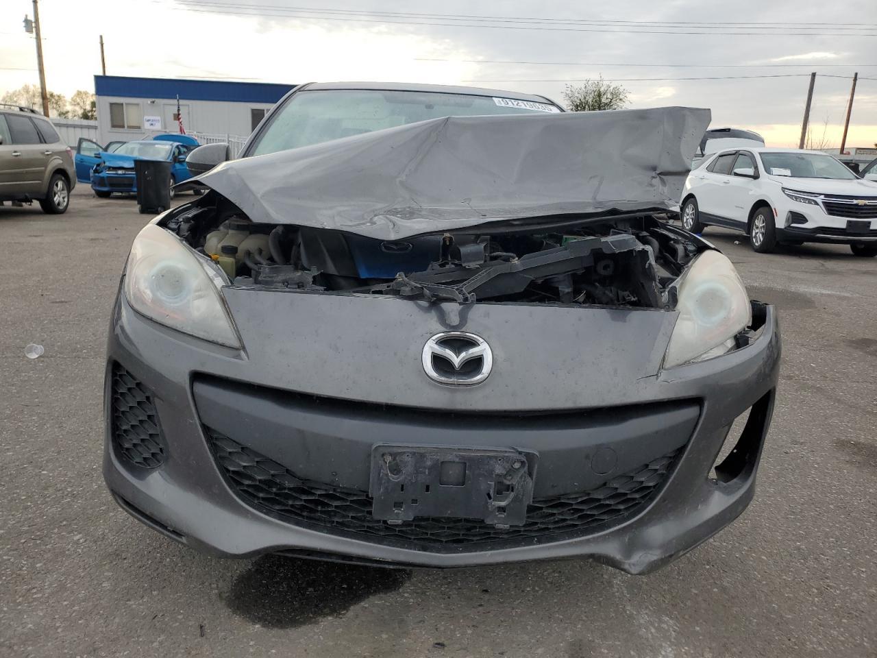 2012 Mazda 3 I