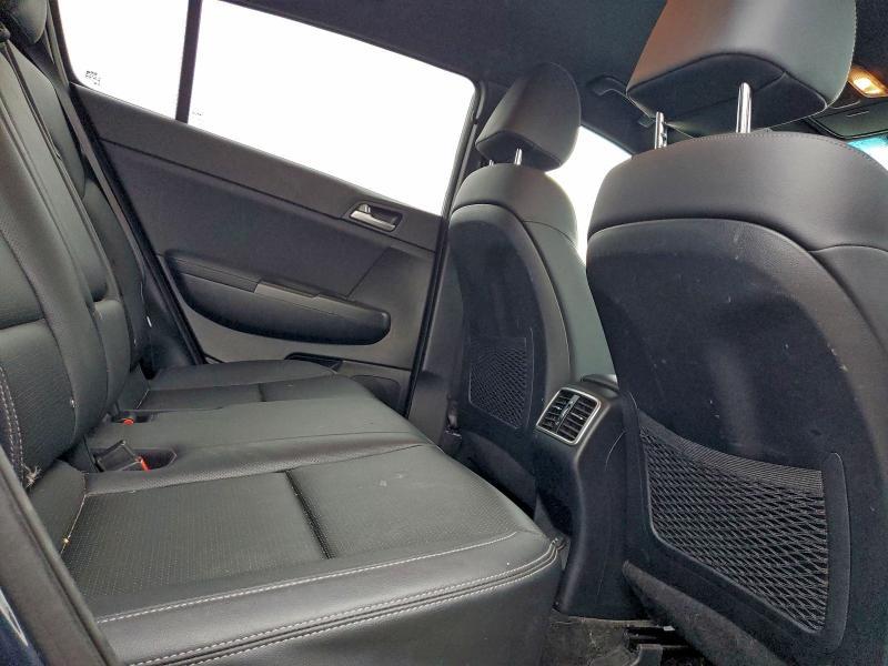 2020 KIA Sportage s