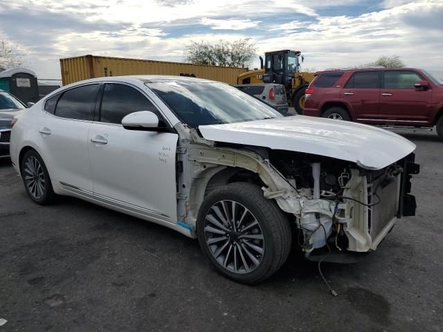 2018 KIA Cadenza Luxury