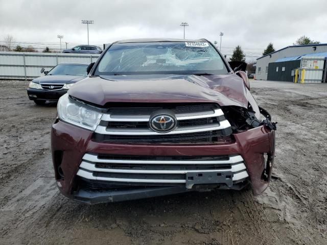 2019 Toyota Highlander LE