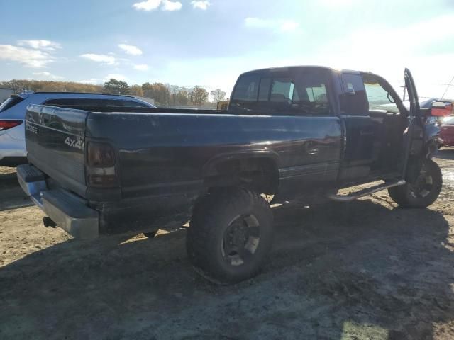 1999 Dodge RAM 2500