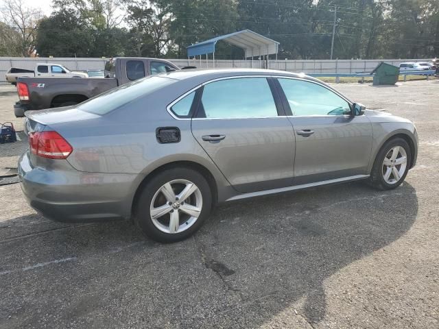 2013 Volkswagen Passat SE