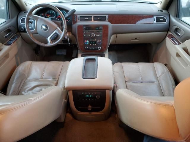 2011 Chevrolet Suburban K1500 LT