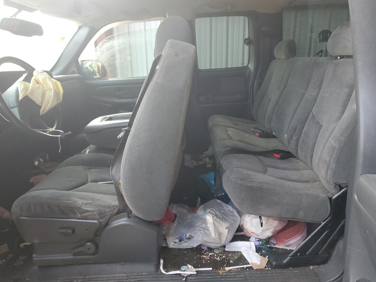 2004 Chevrolet Silverado C1500