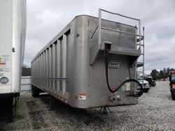 Salvage cars for sale from Copart West Warren, MA: 2006 East Manufacturing Trailer