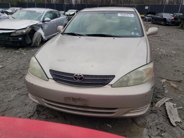 2004 Toyota Camry LE