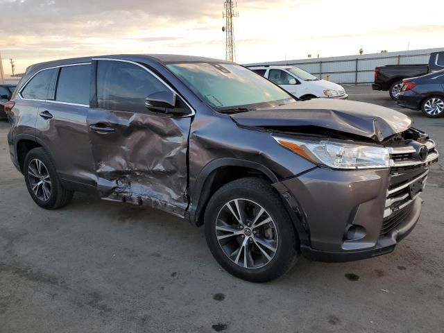 2019 Toyota Highlander LE