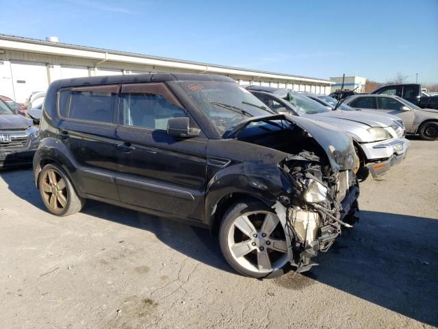 2011 KIA Soul +