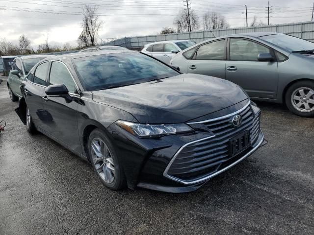 2019 Toyota Avalon XLE