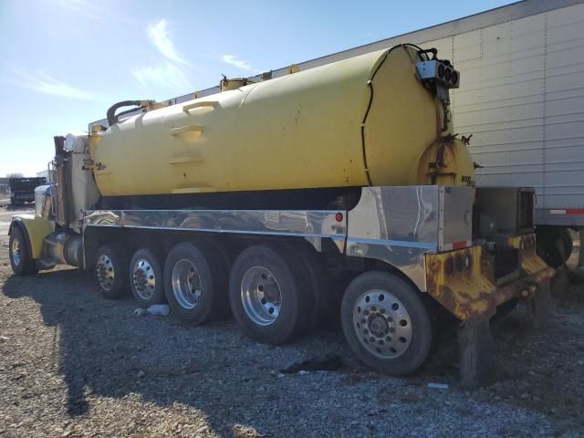 2012 Peterbilt 388