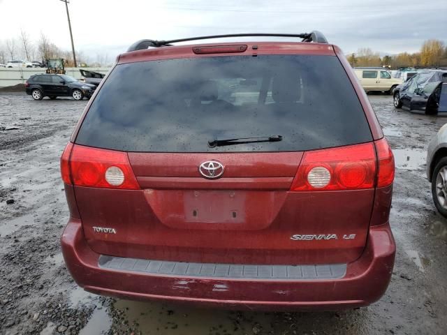 2009 Toyota Sienna CE