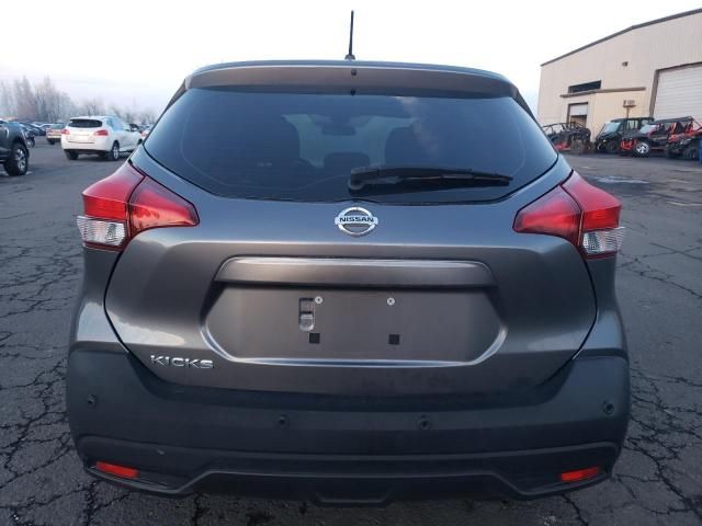 2020 Nissan Kicks S