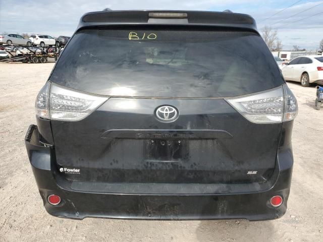 2015 Toyota Sienna Sport