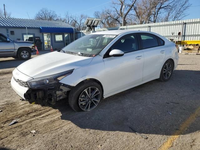 2023 KIA Forte LX