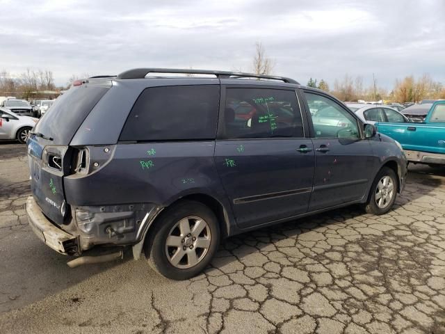 2006 Toyota Sienna CE