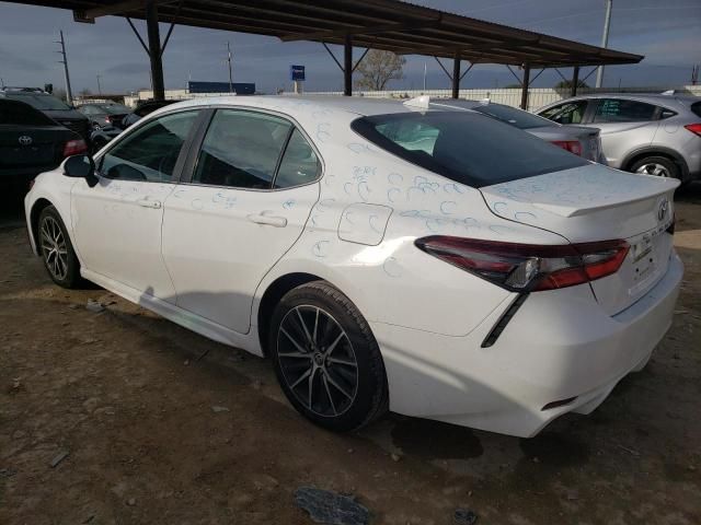 2021 Toyota Camry SE