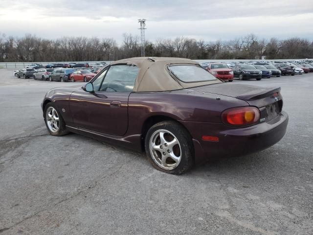 2000 Mazda MX-5 Miata Base