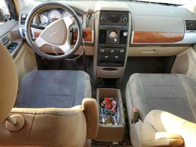 2008 Chrysler Town & Country Touring