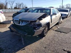 Salvage cars for sale from Copart Cudahy, WI: 2005 Lincoln Town Car Signature