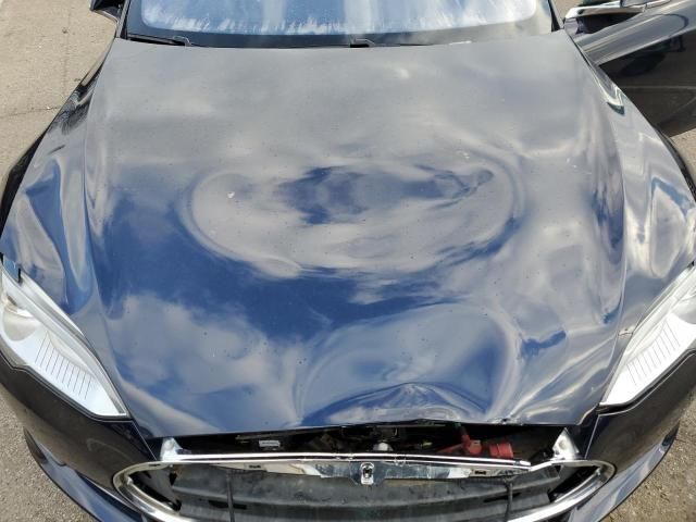 2014 Tesla Model S