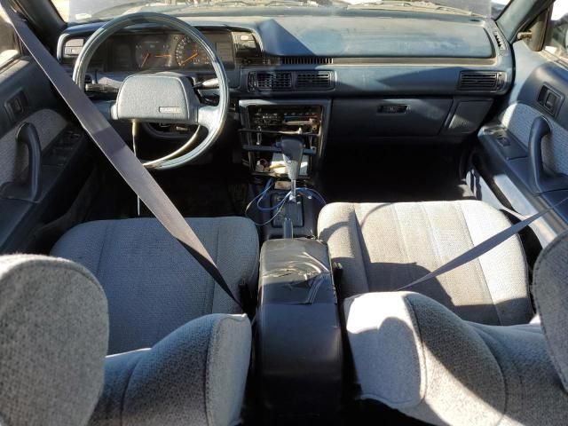 1990 Toyota Camry DLX