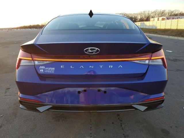 2022 Hyundai Elantra SEL