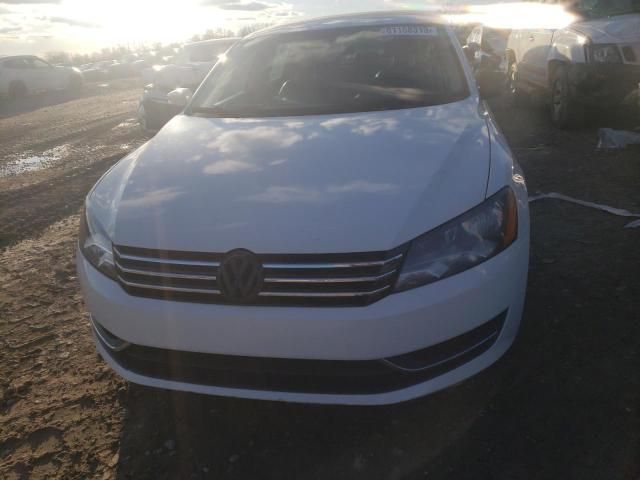 2012 Volkswagen Passat SE