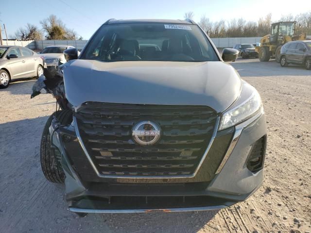 2023 Nissan Kicks SR