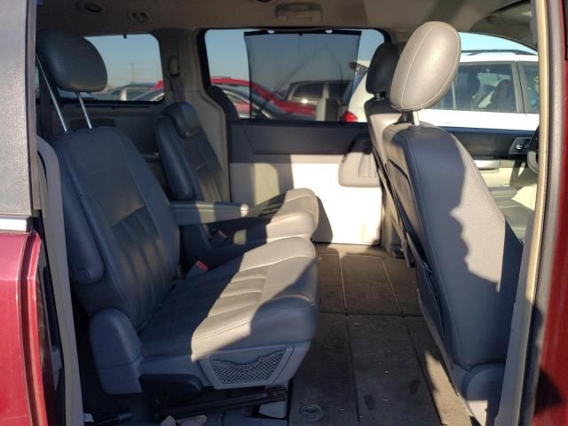 2008 Chrysler Town & Country Touring