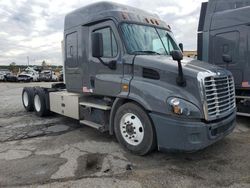 Vehiculos salvage en venta de Copart Gaston, SC: 2017 Freightliner Cascadia 113