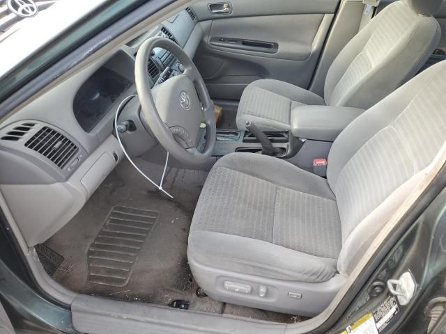 2005 Toyota Camry LE