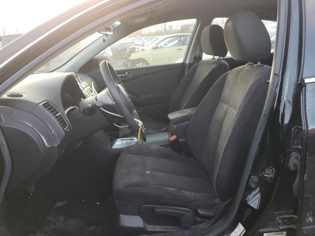 2010 Nissan Altima Base