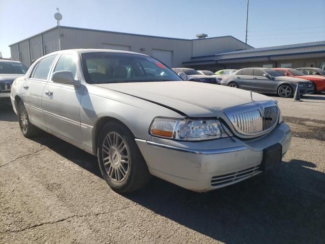 2007 Lincoln Town Car Signature Limited