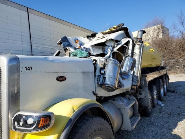 2012 Peterbilt 388