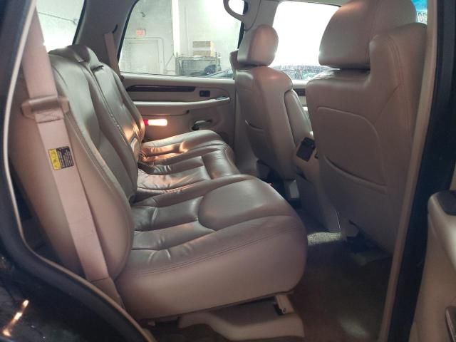 2003 Cadillac Escalade Luxury