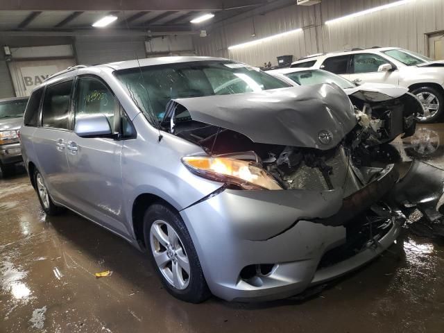 2011 Toyota Sienna LE