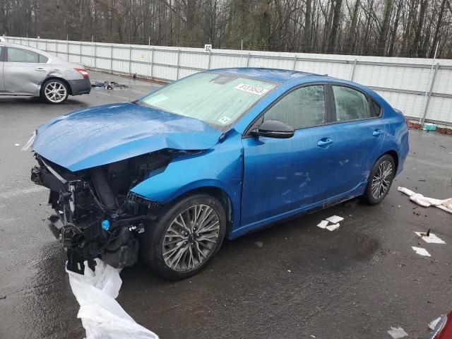 2022 KIA Forte GT Line