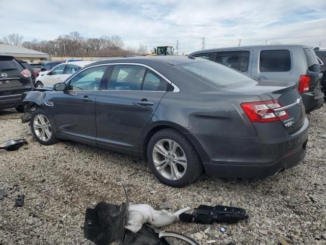 2018 Ford Taurus SEL