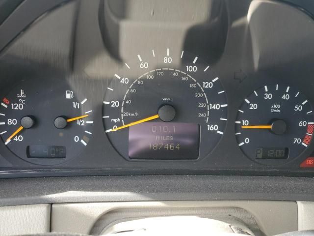 2001 Mercedes-Benz E 320 4matic