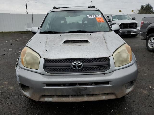 2004 Toyota Rav4