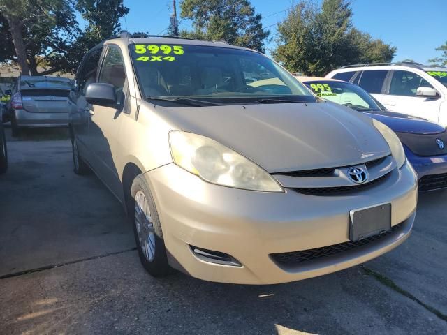 2005 Toyota Sienna CE