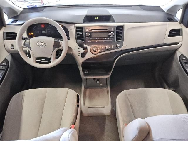 2011 Toyota Sienna